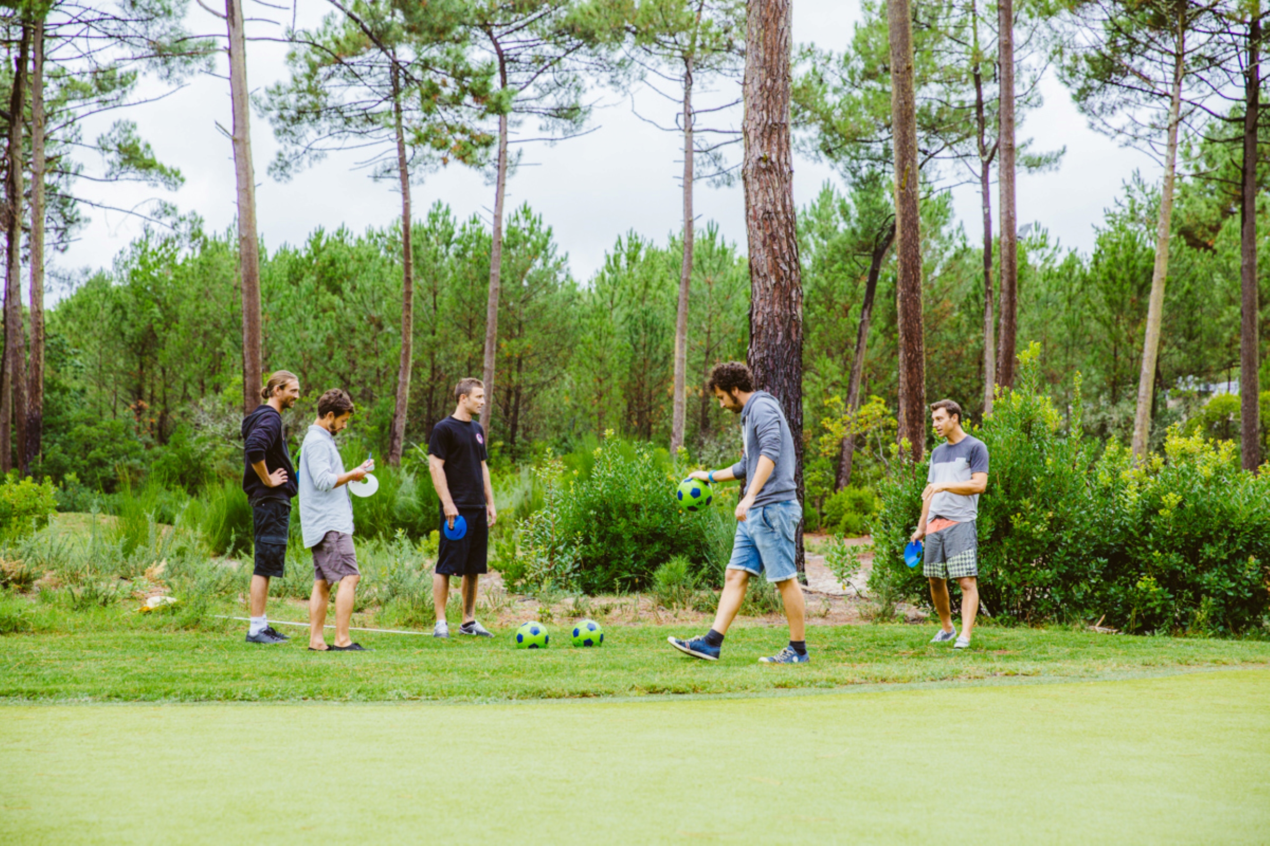 Groupe de personnes à Cap Golf