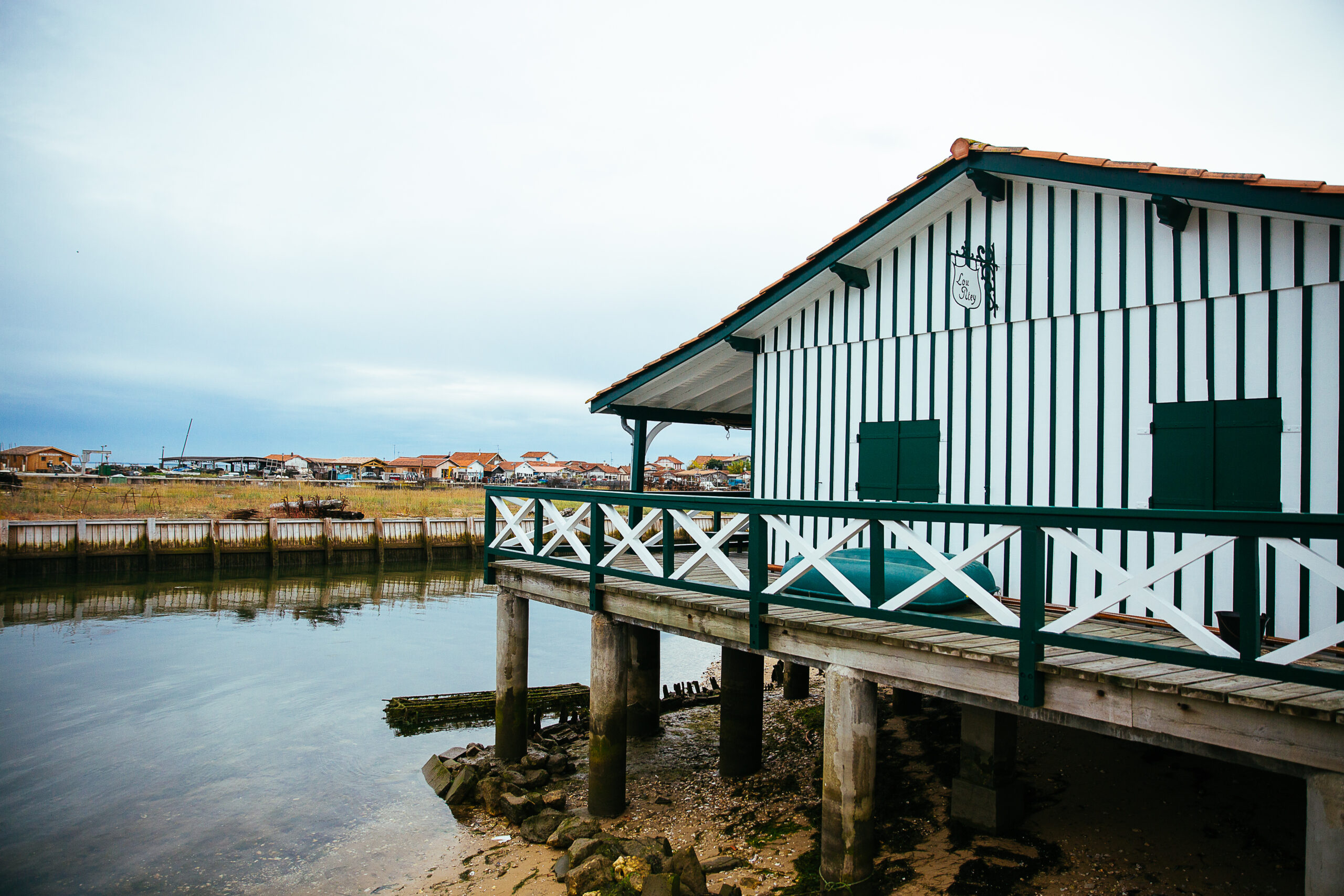 Cabane ostréicole à Piraillan.